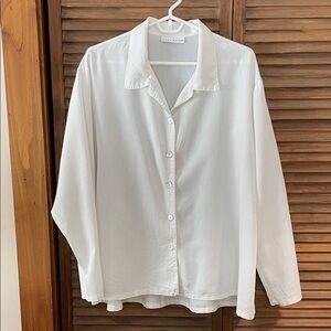 Brynn Walker Classic White Tencel Long-Sleeve Blouse (M)